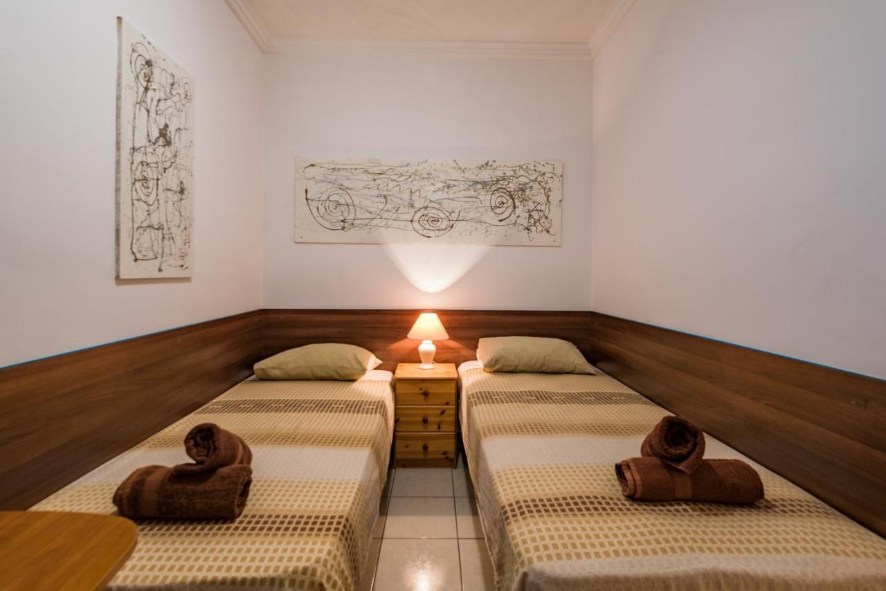 Spinola Bay Top Floor Seafront 3 Bedroom Apartment With Panoramic Sea Views - By Getawaysmalta San Julián Exterior foto